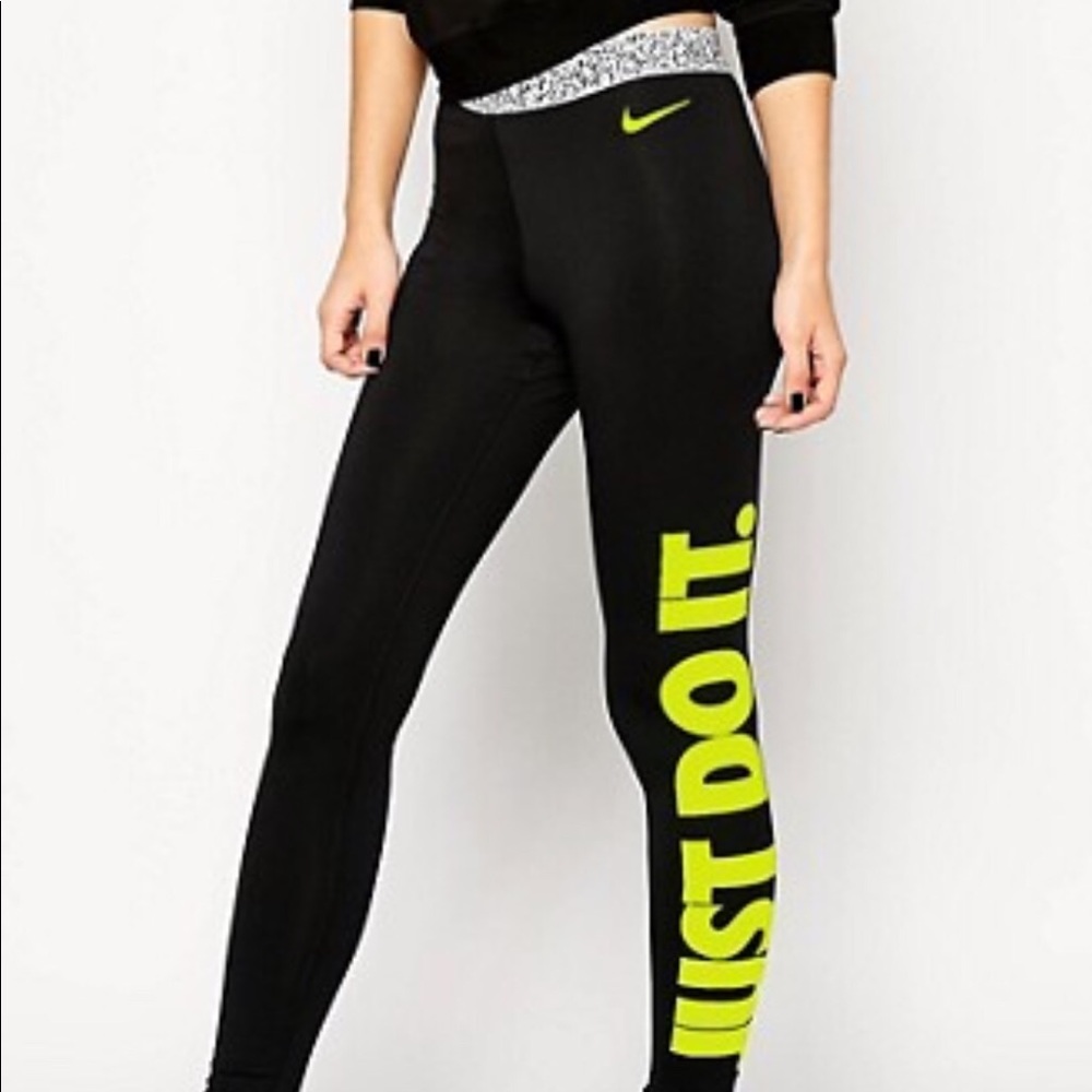 Nike workout leggings